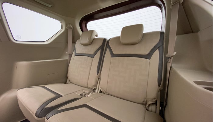 2021 Maruti Ertiga ZXI Plus SHVS, Petrol, Manual, 659 km, Third Seat Row ( optional )