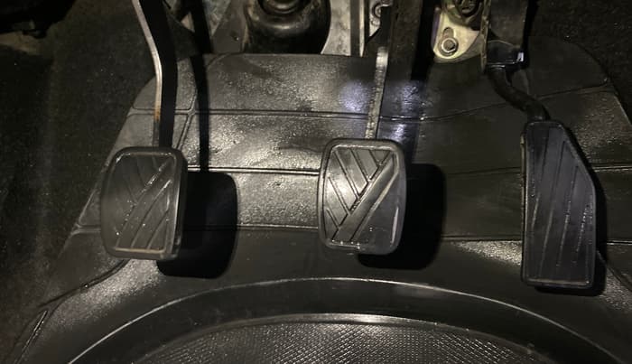 2021 Maruti New Wagon-R LXI CNG 1.0, CNG, Manual, 1,11,155 km, Pedals