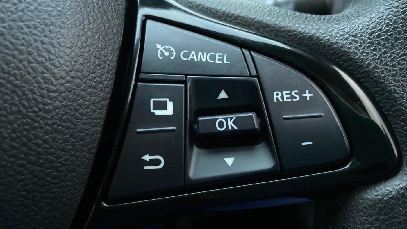 2022 Renault Kiger RXZ CVT 1.0 TURBO DUAL TONE, Petrol, Automatic, 4,371 km, Adaptive Cruise Control