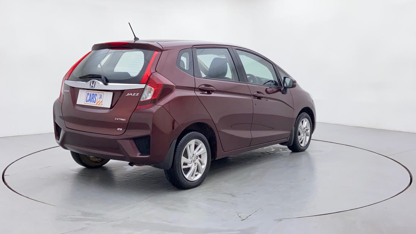 2015 Honda Jazz 1.2 V MT, Petrol, Manual, 30,363 km, Right Back Diagonal (45- Degree) View