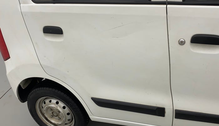 2013 Maruti Wagon R 1.0 LXI, Petrol, Manual, 98,385 km, Right rear door - Slightly rusted