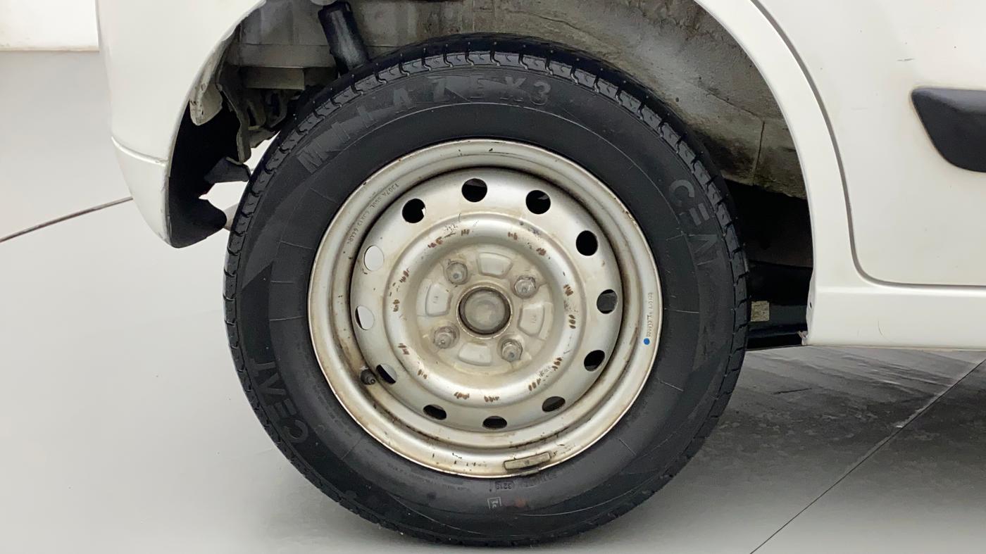 2013 Maruti Wagon R 1.0 LXI, Petrol, Manual, 98,385 km, Right Rear Wheel