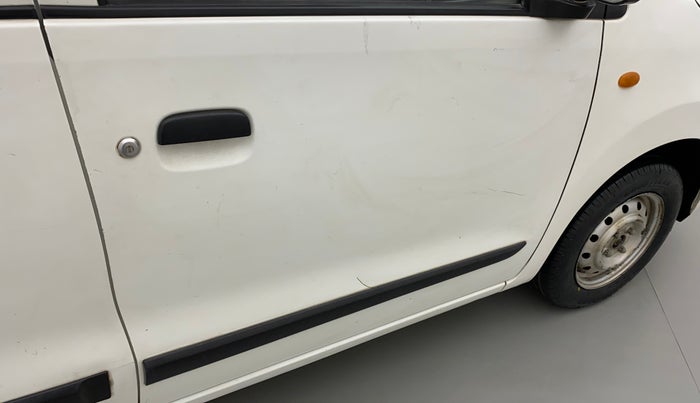 2013 Maruti Wagon R 1.0 LXI, Petrol, Manual, 98,385 km, Driver-side door - Slightly rusted