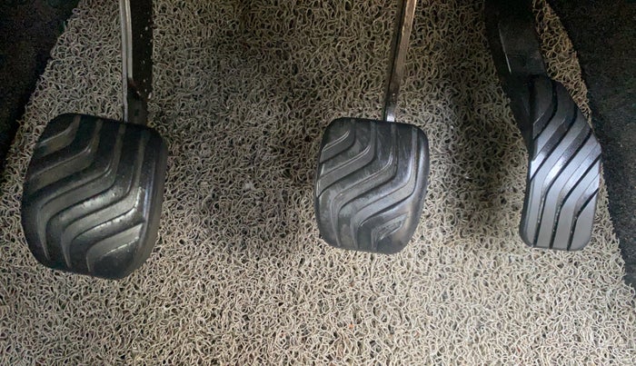 2018 Renault Kwid RXT 1.0, Petrol, Manual, 64,559 km, Pedals