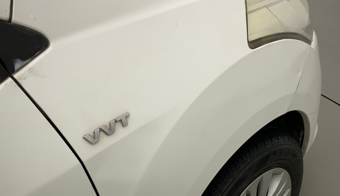 2013 Maruti Ertiga VXI CNG, CNG, Manual, 97,093 km, Right fender - Minor scratches