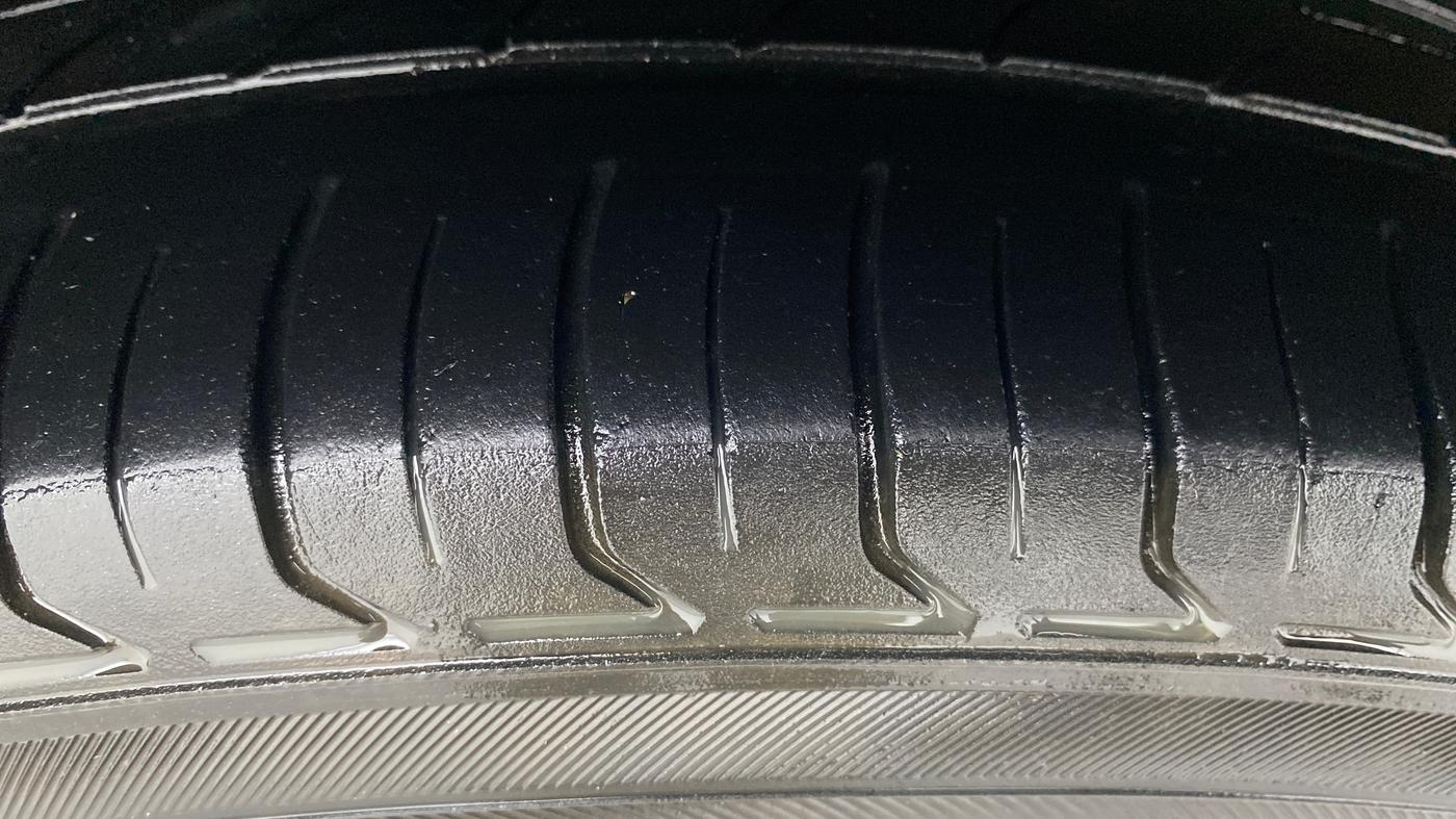 2015 Honda City 1.5L I-VTEC V MT, Petrol, Manual, 74,558 km, Right Rear Tyre Tread