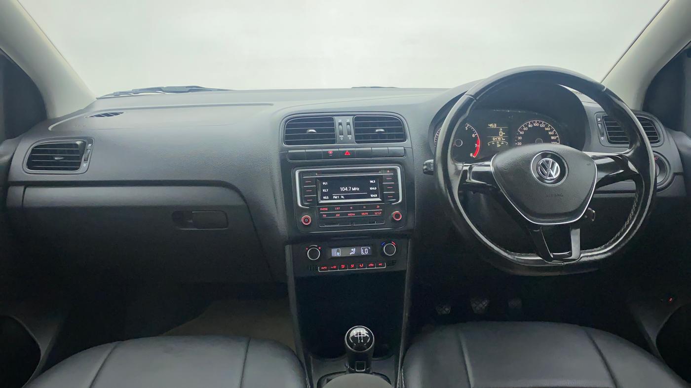 2016 Volkswagen Vento COMFORTLINE MT PETROL, Petrol, Manual, 64,940 km, Dashboard