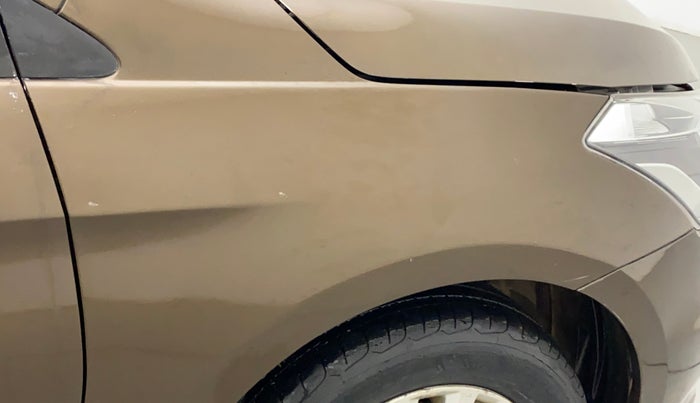 2015 Maruti Ciaz ZXI, Petrol, Manual, 51,093 km, Right fender - Slightly dented
