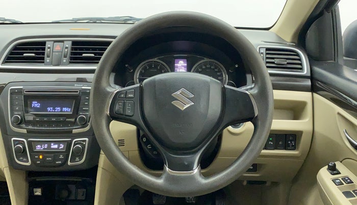 2015 Maruti Ciaz ZXI, Petrol, Manual, 51,093 km, Steering Wheel Close Up