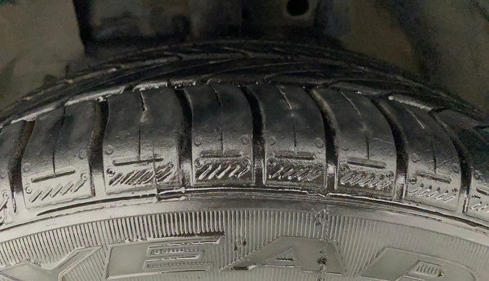 2015 Tata Zest XT PETROL, Petrol, Manual, 65,960 km, Left Front Tyre Tread