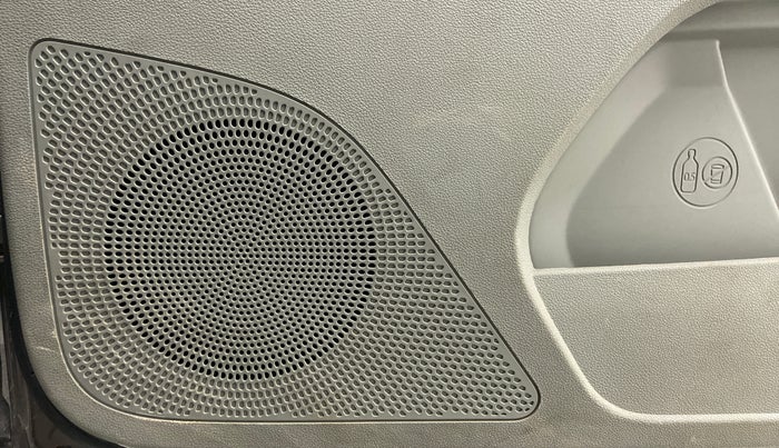 2016 Tata Tiago XZ 1.2 REVOTRON, Petrol, Manual, 33,891 km, Speaker