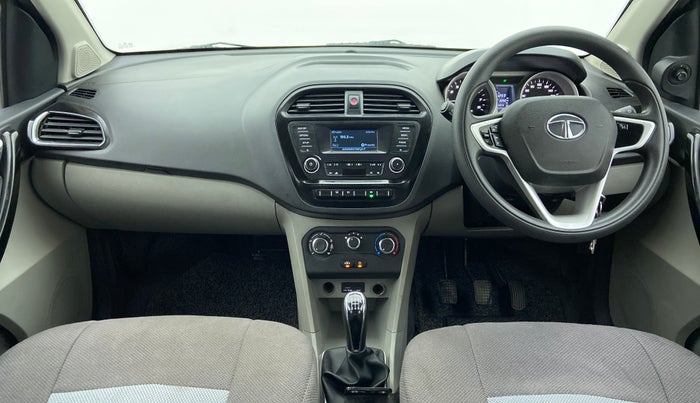 2016 Tata Tiago XZ 1.2 REVOTRON, Petrol, Manual, 33,891 km, Dashboard