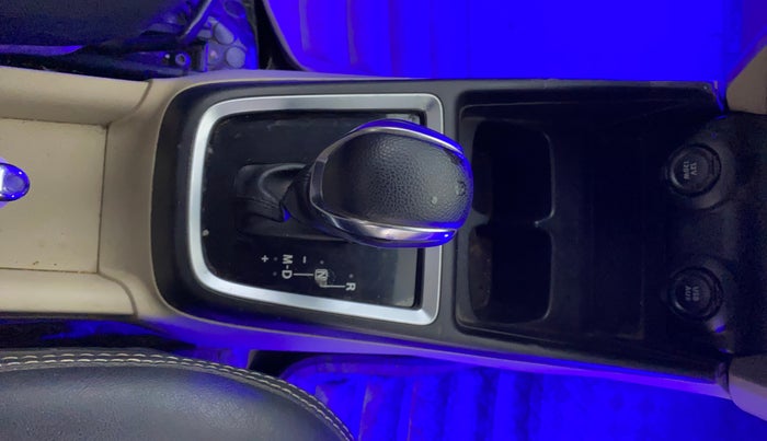 2017 Maruti Dzire ZXI PLUS AMT, CNG, Automatic, 1,06,513 km, Gear Lever