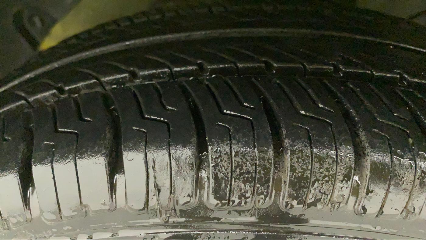 2018 Hyundai NEW SANTRO SPORTZ AMT, Petrol, Automatic, 49,282 km, Left Front Tyre Tread
