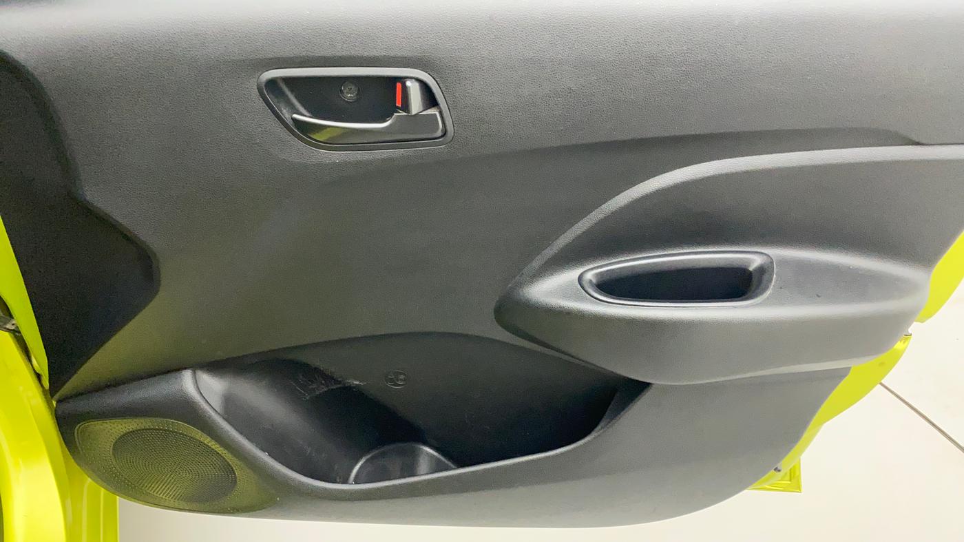 2018 Hyundai NEW SANTRO SPORTZ AMT, Petrol, Automatic, 49,282 km, Driver Side Door Panels Control
