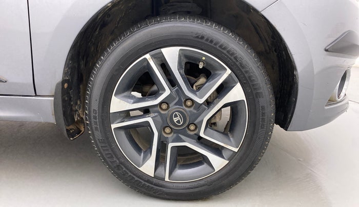 2019 Tata Tiago XZ PLUS DUAL TONE PETROL, Petrol, Manual, 55,220 km, Right Front Wheel