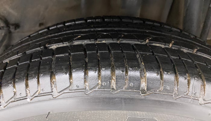 2019 Tata Tiago XZ PLUS DUAL TONE PETROL, Petrol, Manual, 55,220 km, Left Rear Tyre Tread