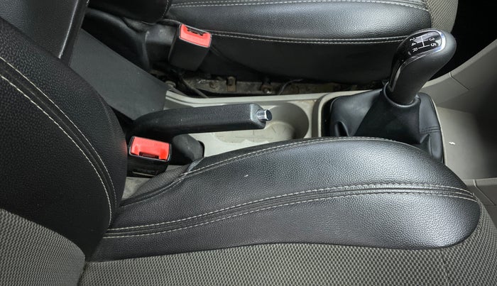 2019 Tata Tiago XZ PLUS DUAL TONE PETROL, Petrol, Manual, 55,220 km, Gear Lever