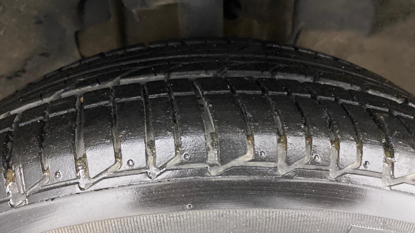 2019 Tata Tiago XZ PLUS DUAL TONE PETROL, Petrol, Manual, 55,220 km, Right Front Tyre Tread