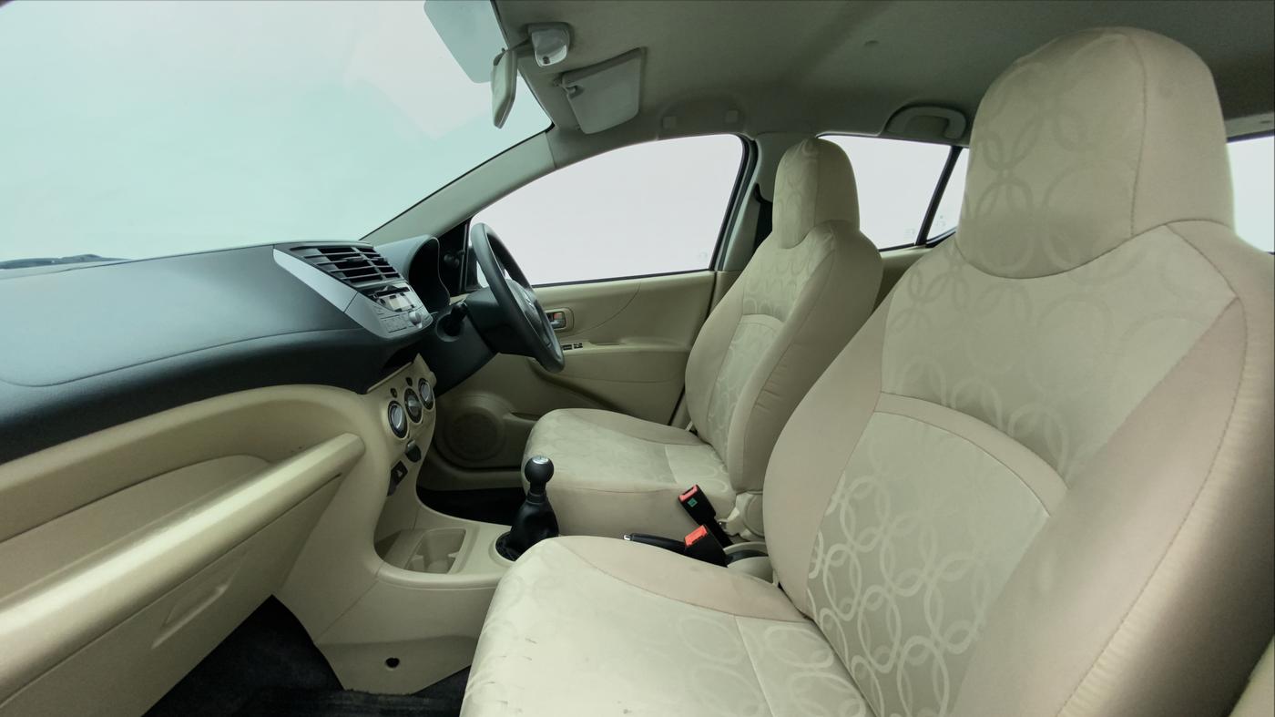 2013 Maruti A Star VXI, Petrol, Manual, 22,338 km, Right Side Front Door Cabin
