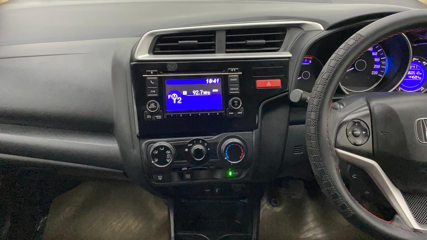 2015 Honda Jazz 1.2L I-VTEC SV, Petrol, Manual, 60,512 km, Air Conditioner