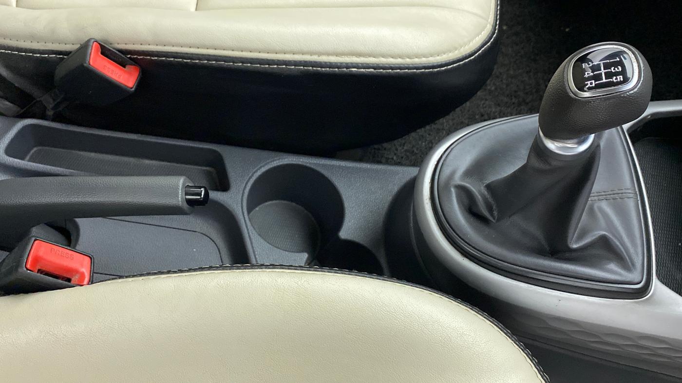 2020 Hyundai GRAND I10 NIOS SPORTZ PETROL, Petrol, Manual, 55,621 km, Gear Lever