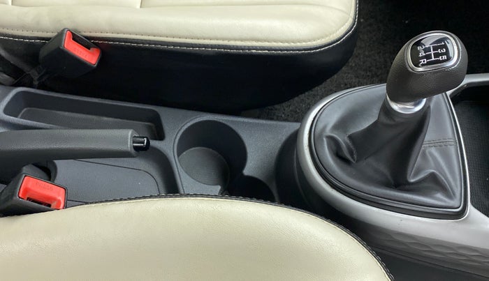 2020 Hyundai GRAND I10 NIOS SPORTZ PETROL, Petrol, Manual, 55,621 km, Gear Lever