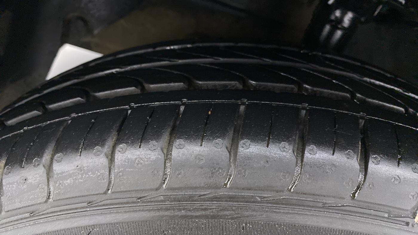 2020 Hyundai GRAND I10 NIOS SPORTZ PETROL, Petrol, Manual, 55,621 km, Left Front Tyre Tread