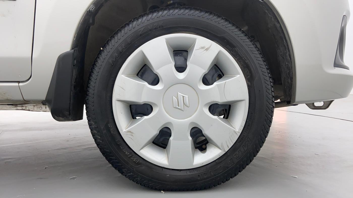 2018 Maruti Alto K10 VXI (O) AMT, Petrol, Automatic, 19,935 km, Right Front Tyre