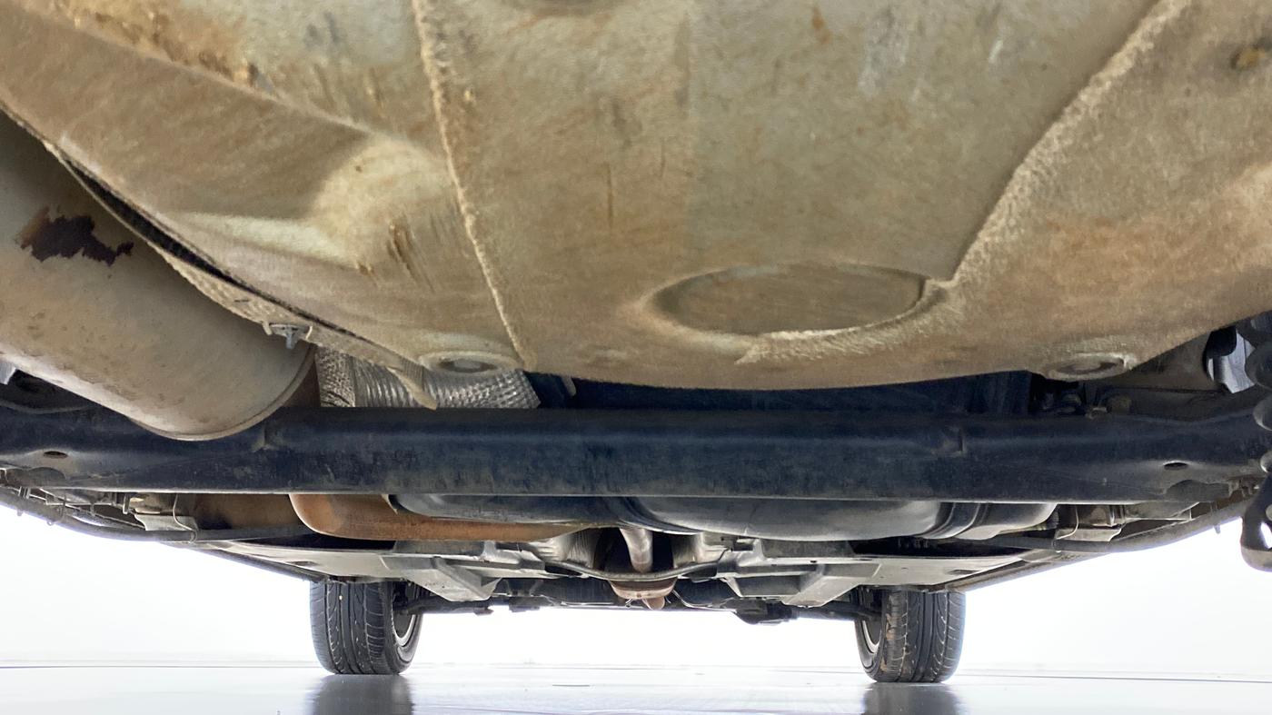 2017 Volkswagen Vento HIGHLINE 1.2 TSI AT, Petrol, Automatic, 26,711 km, Rear Underbody