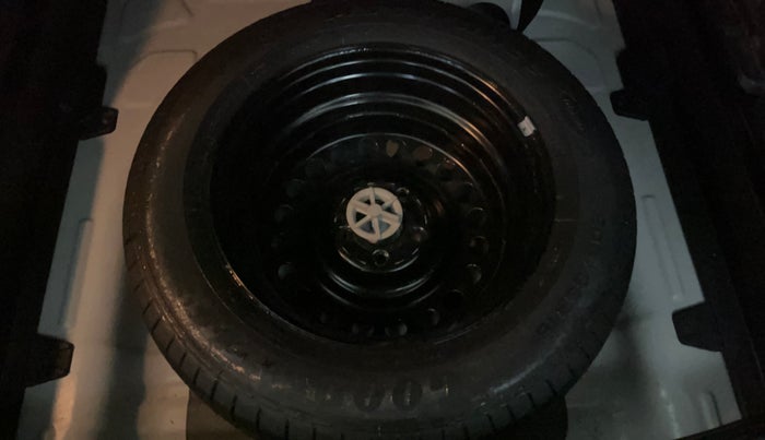 2022 KIA SELTOS HTX IVT 1.5 PETROL, Petrol, Automatic, 68,137 km, Spare Tyre