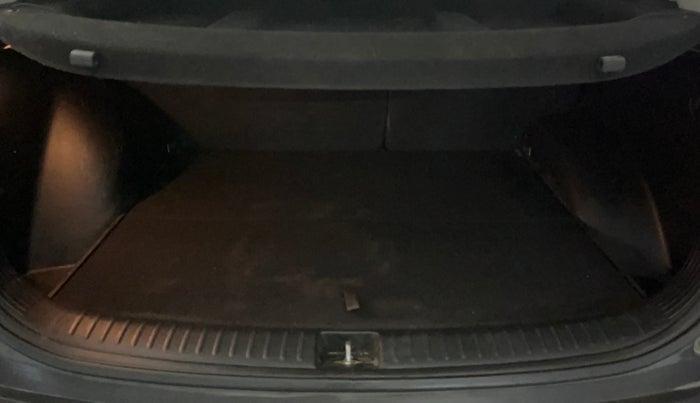 2022 KIA SELTOS HTX IVT 1.5 PETROL, Petrol, Automatic, 68,137 km, Boot Inside