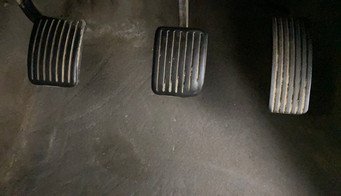 2014 Hyundai i10 SPORTZ 1.1, Petrol, Manual, 30,305 km, Pedals