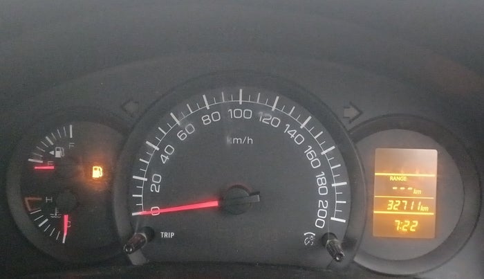 2015 Maruti Swift LXI (O), Petrol, Manual, 32,701 km, Odometer Image