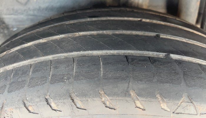 2018 Toyota YARIS G CVT, Petrol, Automatic, 76,889 km, Left Rear Tyre Tread