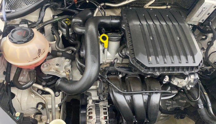 2018 Volkswagen Polo COMFORTLINE 1.0L MPI, Petrol, Manual, 78,133 km, Engine View - Right