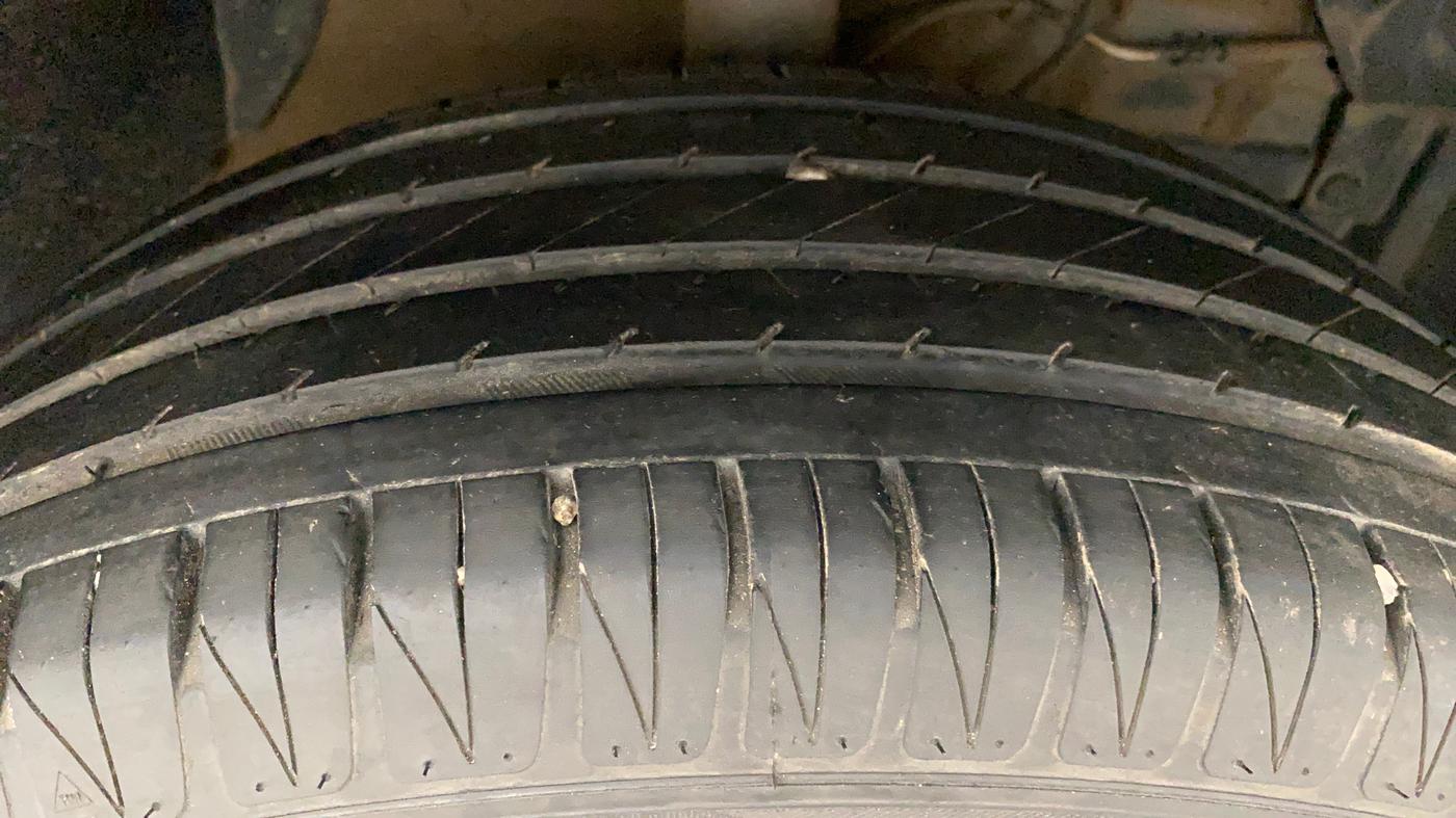 2022 Toyota URBAN CRUISER PREMIUM GRADE AT, Petrol, Automatic, 40,860 km, Right Front Tyre Tread