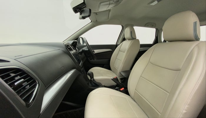 2022 Toyota URBAN CRUISER PREMIUM GRADE AT, Petrol, Automatic, 40,860 km, Right Side Front Door Cabin