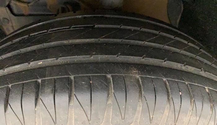 2022 Toyota URBAN CRUISER PREMIUM GRADE AT, Petrol, Automatic, 40,860 km, Left Front Tyre Tread