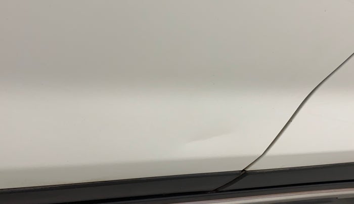2022 Toyota URBAN CRUISER PREMIUM GRADE AT, Petrol, Automatic, 40,860 km, Front passenger door - Slightly dented