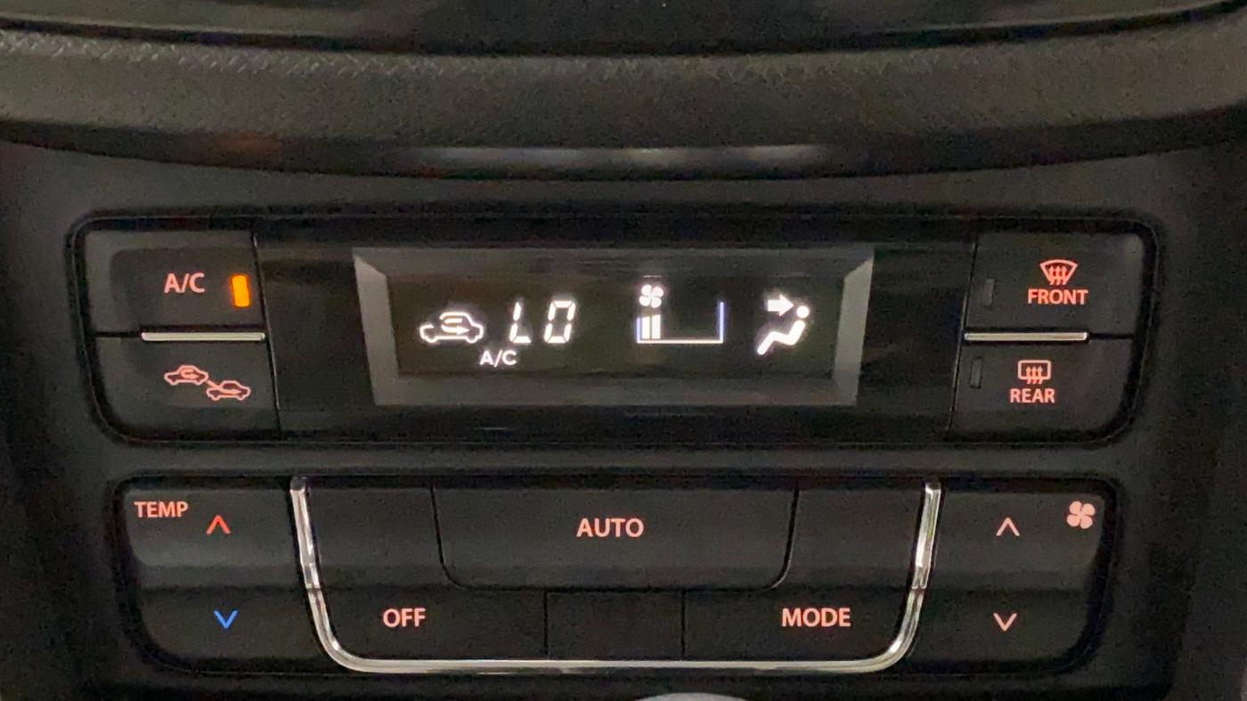 2022 Toyota URBAN CRUISER PREMIUM GRADE AT, Petrol, Automatic, 40,860 km, Automatic Climate Control