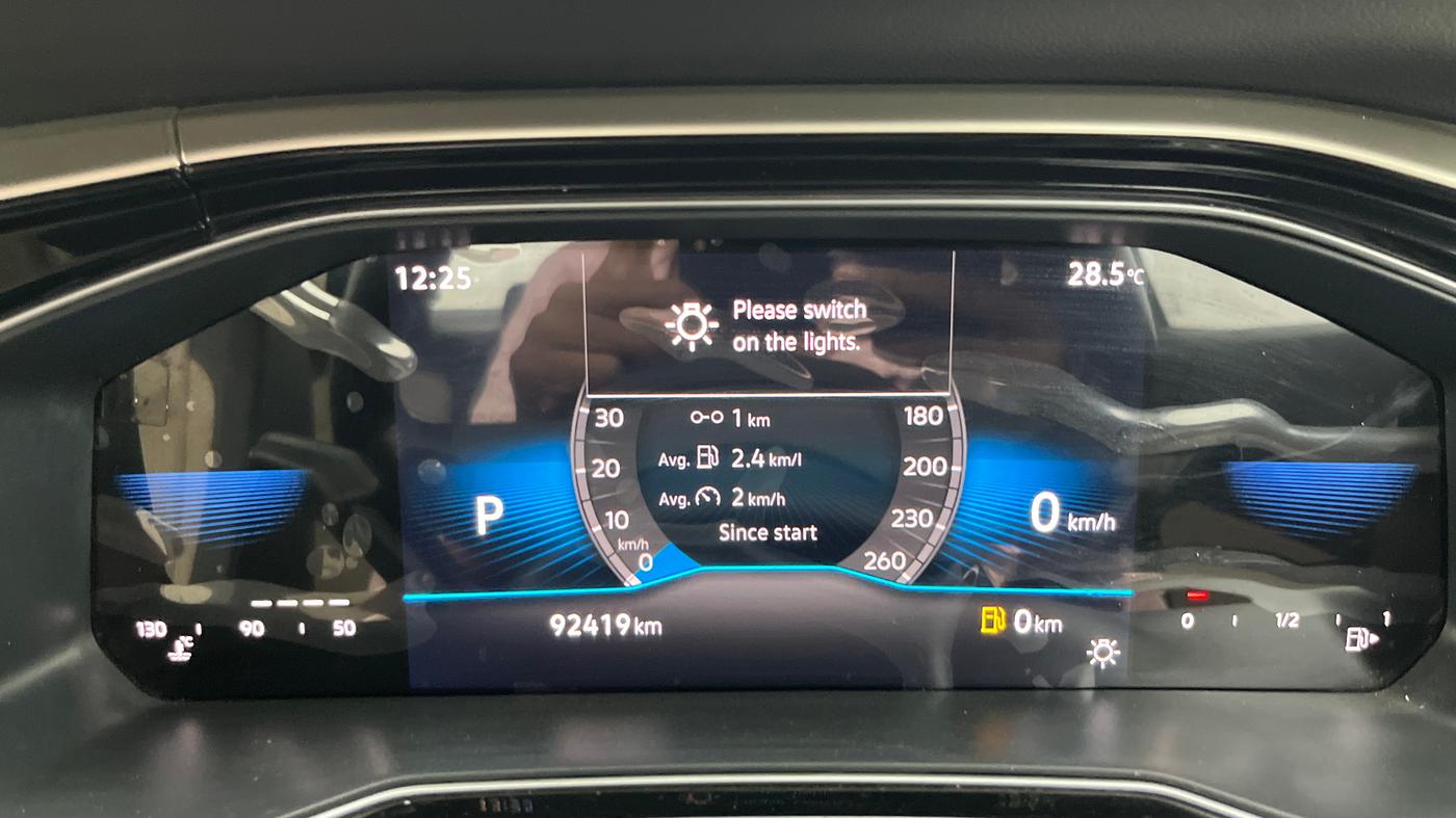 2022 Volkswagen VIRTUS TOPLINE TSI 1.0 AT, Petrol, Automatic, 92,418 km, Odometer Image