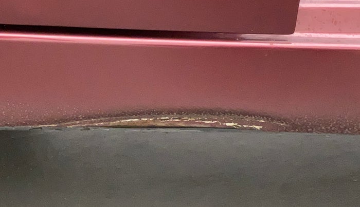 2016 Maruti Swift Dzire VXI, Petrol, Manual, 50,500 km, Right running board - Slightly dented