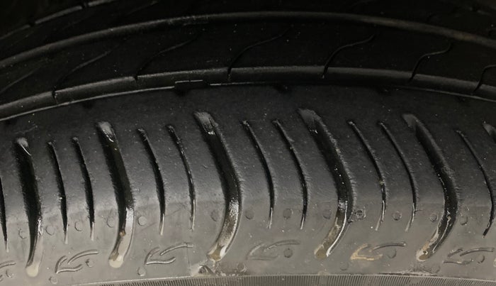 2020 Honda Amaze 1.2L I-VTEC VX CVT, Petrol, Automatic, 25,428 km, Right Front Tyre Tread