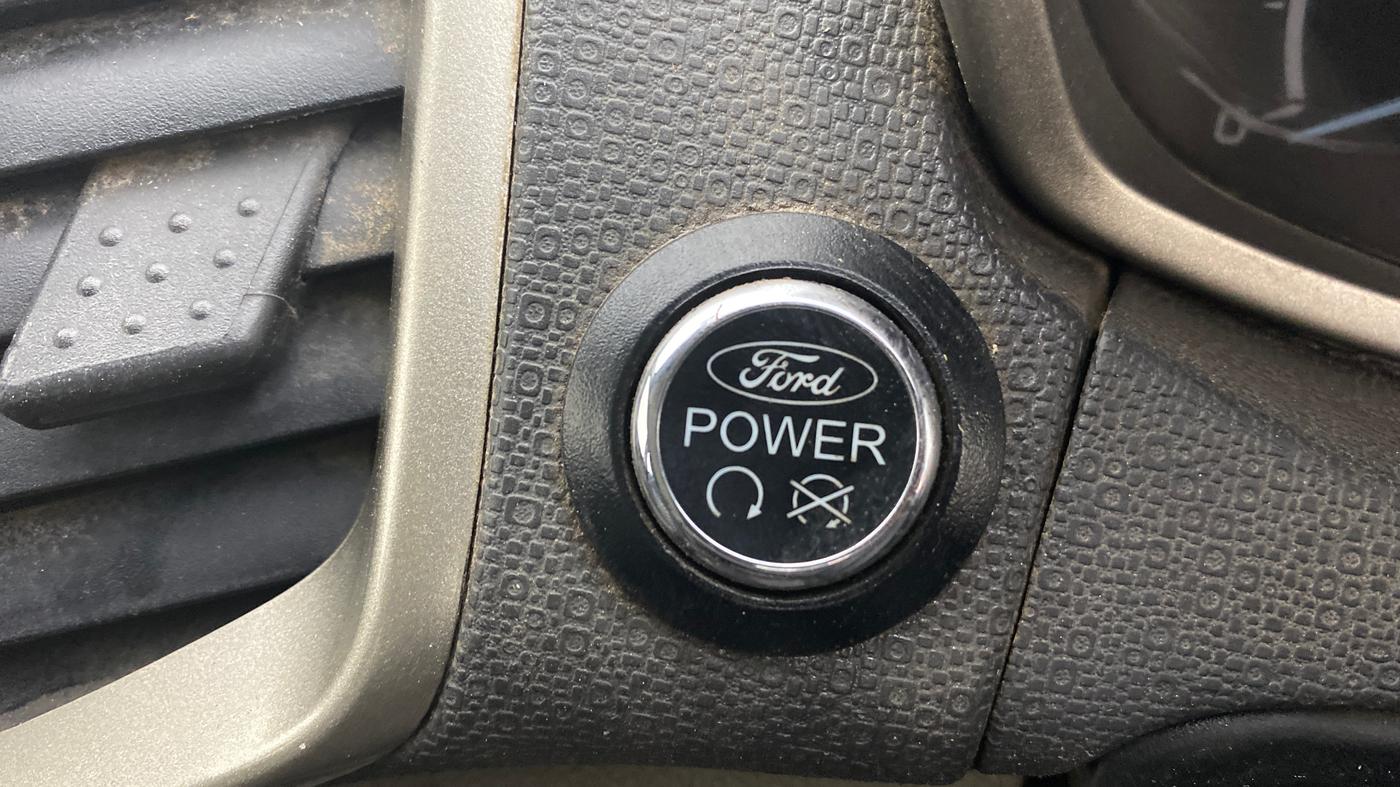 2017 Ford Ecosport TITANIUM 1.5L DIESEL, Diesel, Manual, 1,45,973 km, Keyless Start/ Stop Button