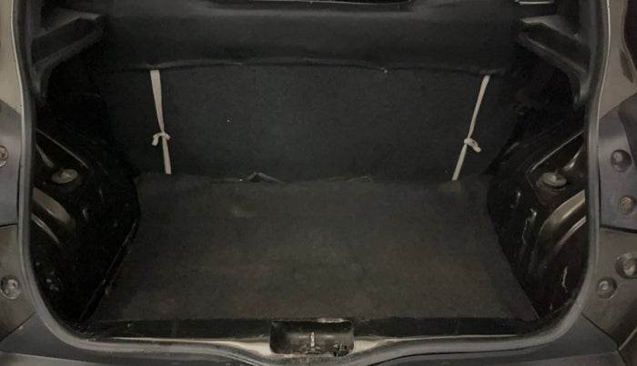 2019 Renault Kwid RXL, Petrol, Manual, 31,913 km, Boot Inside