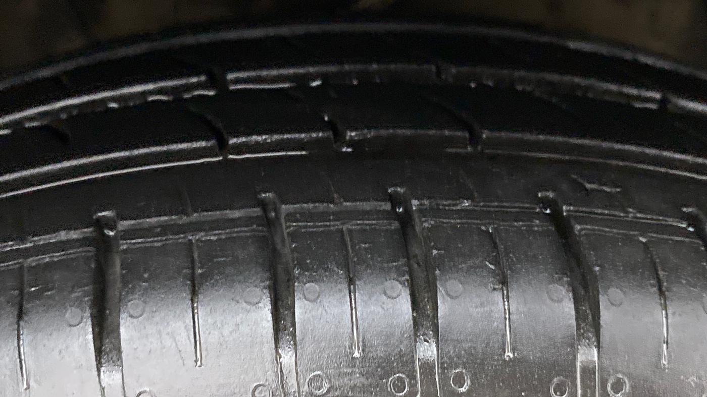 2019 Hyundai GRAND I10 NIOS SPORTZ 1.2 AT, Petrol, Automatic, 18,631 km, Right Front Tyre Tread