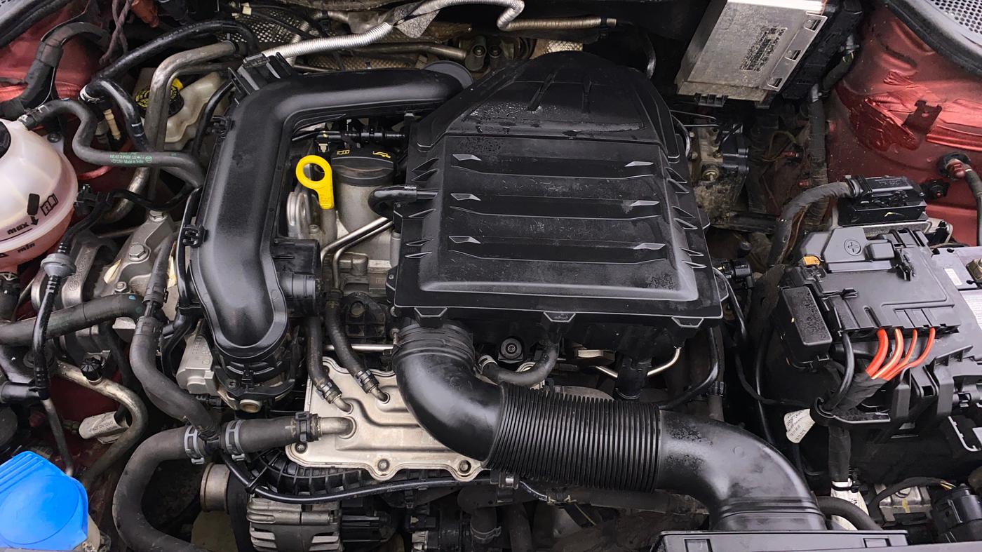 2020 Volkswagen Polo 1.0 GT TSI AT, Petrol, Automatic, 1,18,355 km, Engine View