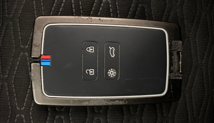 2023 Renault Kiger RXZ TURBO CVT, Petrol, Automatic, 24,169 km, Key Close Up