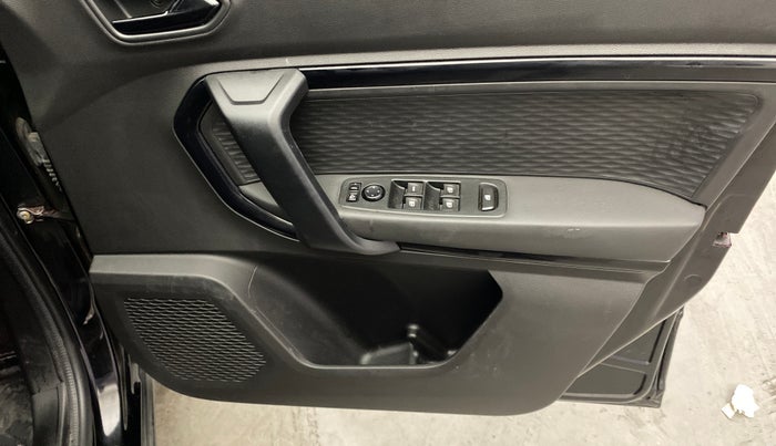 2023 Renault Kiger RXZ TURBO CVT, Petrol, Automatic, 24,169 km, Driver Side Door Panels Control